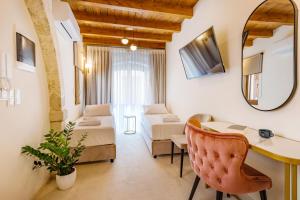A television and/or entertainment centre at Casa Del Balsamo