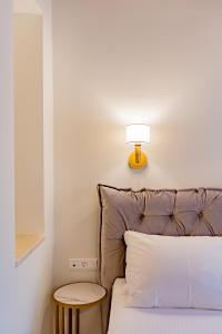 A bed or beds in a room at Casa Del Balsamo