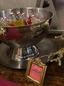 "Quality Hosts Arlberg" Hotel Lux Alpinae italokat is kínál