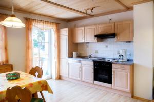 Una cocina o kitchenette en Aignerhof