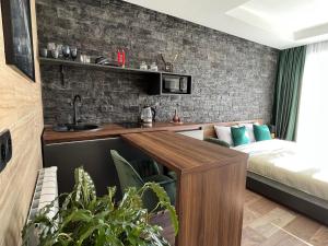 Postel nebo postele na pokoji v ubytování Sauna Royal Suite