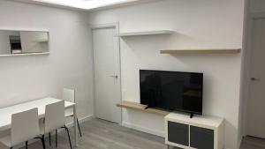 Fotografia z galérie ubytovania Fantastico Bajo con patio junto a la playa v destinácii Málaga