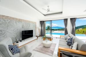 Gallery image of Flying Sea View Villa Bophut 3 bedrooms in Koh Samui 