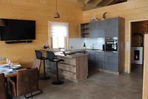 Köök või kööginurk majutusasutuses Sonnenblickhütte
