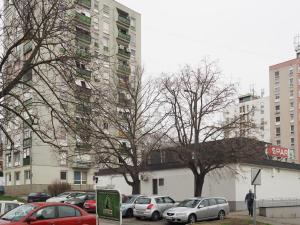 Budova, v ktorej sa apartmán nachádza