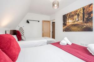 Ein Bett oder Betten in einem Zimmer der Unterkunft Comfortable 2BR Apartment in Bedford