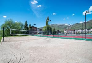 Tenis a/nebo squash v ubytování Villas at Zermatt Resort - Condos nebo okolí