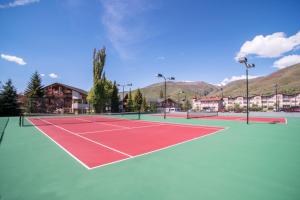 Tenis a/nebo squash v ubytování Villas at Zermatt Resort - Condos nebo okolí