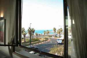 Γενική θέα στη θάλασσα ή θέα στη θάλασσα από  αυτό το διαμέρισμα +38 φωτογραφίες