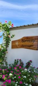 Certifikát, hodnocení, plakát nebo jiný dokument vystavený v ubytování Harmony Self-Catering Apartments