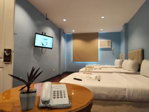 Gallery image of Glory Hotel Cubao in Manila