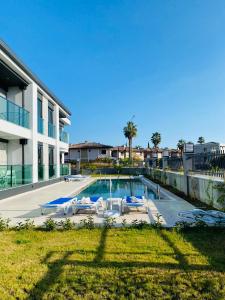 Bazén v ubytování Istanbul Beach Hotel-Sweet Home Apart nebo v jeho okolí