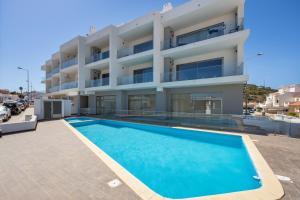 Bazén v ubytování The Kuuyi Suite nebo v jeho okolí