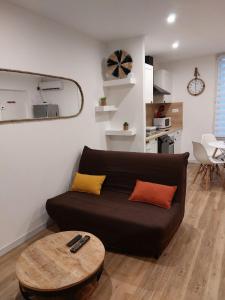 Kuchyňa alebo kuchynka v ubytovaní Appartement - Narbonne