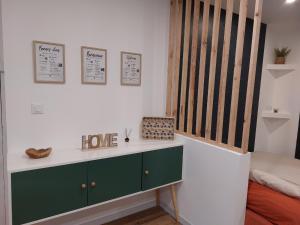 Posteľ alebo postele v izbe v ubytovaní Appartement - Narbonne