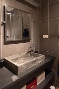 Fotografia z galérie ubytovania Bright and cozy apt in the heart of Belleville v Paríži