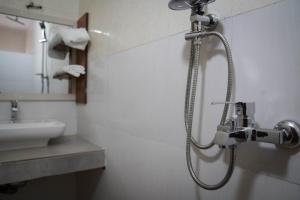 Koupelna v ubytování Dialali Hôtel Nouakchott