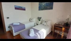 Kép Pini di Roma-New and cozy apt in Rome city center- Metro A "Re di Roma" szállásáról Rómában a galériában
