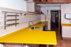 Kuchyň nebo kuchyňský kout v ubytování Apartamento Duplex Puente de Piedra, en un enclave único y exclusivo