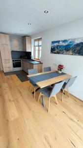 Kuchyň nebo kuchyňský kout v ubytování Ferienwohnung Ida inkl SommerCard