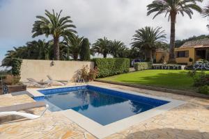 Bazén v ubytovaní Los Paredones Farm - Private Pool - Garden alebo v jeho blízkosti