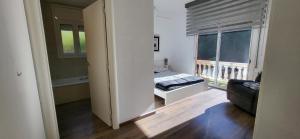 Postel nebo postele na pokoji v ubytování Casa en Alella, Barcelona