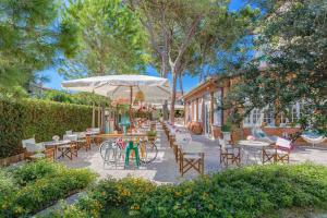 Zahrada ubytování Hotel La Pineta Al Mare