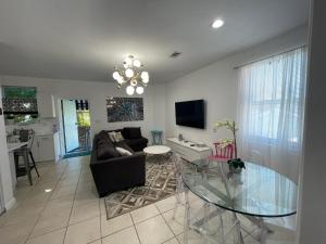 Gallery image of Xanadu Villas - 3 Bedroom House or 2 Bedroom Apartment in Miami