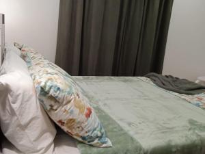 Postel nebo postele na pokoji v ubytování VillaGarcia-Casa da Peneira