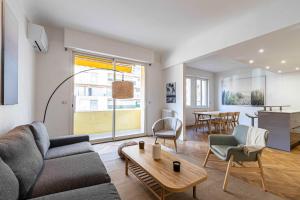 Fotografia z galérie ubytovania Renovated apartment 80m2 6P - 2BR - Cannes Palm Be v Cannes