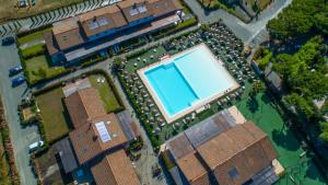 The swimming pool at or close to Fattoria Palazzeta - Pet & Family Friendly