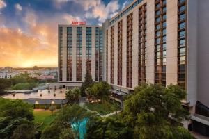 an aerial view of a hotel with a sunset at Lisbon Marriott Hotel in Lisbon