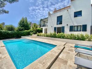 Fotografia z galérie ubytovania VILLA MARIA 8/10 pax Piscine et SPA v destinácii Fréjus