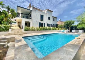 Fotografia z galérie ubytovania VILLA MARIA 8/10 pax Piscine et SPA v destinácii Fréjus