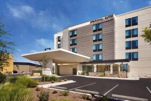 una representación de la parte delantera de un hotel en SpringHill Suites by Marriott El Paso Airport, en El Paso