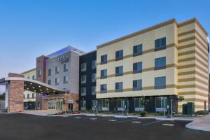a rendering of a hotel with a parking lot at Fairfield Inn & Suites by Marriott Moorpark Ventura County in Moorpark