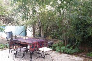 Fotografia z galérie ubytovania Chez Annie appartement familial avec jardin et garage v destinácii Sète