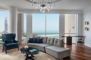 Гостиная зона в The Ritz-Carlton, Doha