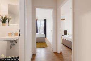 Et badeværelse på Pineapple Apartments Dresden Altstadt I - 117 qm - 1x free parking