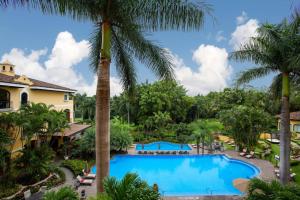 Der Swimmingpool an oder in der Nähe von Costa Rica Marriott Hotel Hacienda Belen
