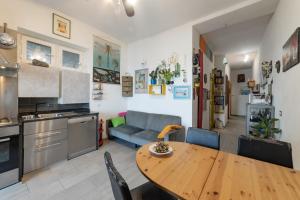 Kuchyň nebo kuchyňský kout v ubytování MareVestrum - incantevole casa con accesso diretto in spiaggia