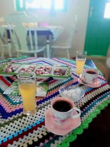 パレにあるVikedica Blagojevićのテーブル(トレイ1杯の食べ物とコーヒー2杯付)