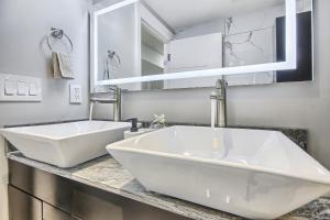 Bagno di Charming and Luxurious 2BR+1Bath Guest Suite