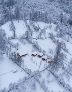 Complex turistic Traisteni din Valea Doftanei talvel