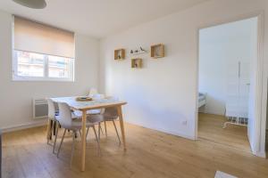 Fotografie z fotogalerie ubytování Appartement Familial - Avec Parking Privé Gratuit v destinaci Arras
