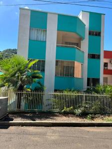 Bangunan di mana terletaknya apartmen