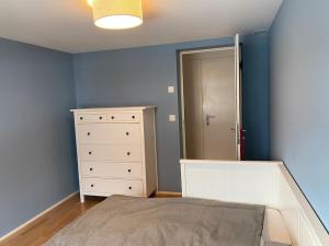 Postel nebo postele na pokoji v ubytování Bijou in den Bergen