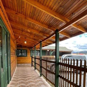 Balkón nebo terasa v ubytování Entre serra pousada de altitudes + 39 fotografií