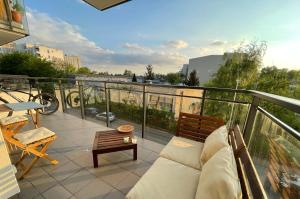 Balkon lub taras w obiekcie Royal Park Łazienki - Terrace Boutique Apartment
