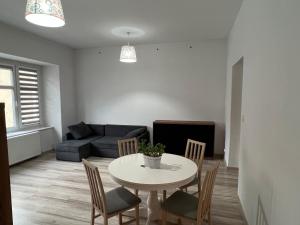 Fotografia z galérie ubytovania Apartament 3 pokojowy z parkingiem v destinácii Ząbkowice Śląskie